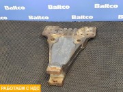 Кронштейн реактивной тяги